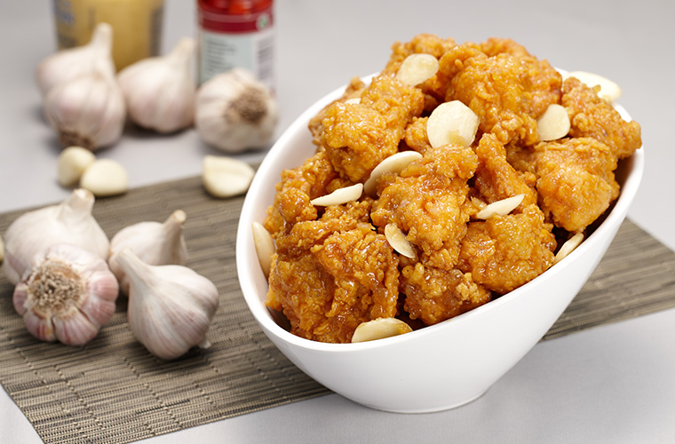 Boneless Garlic Chicken