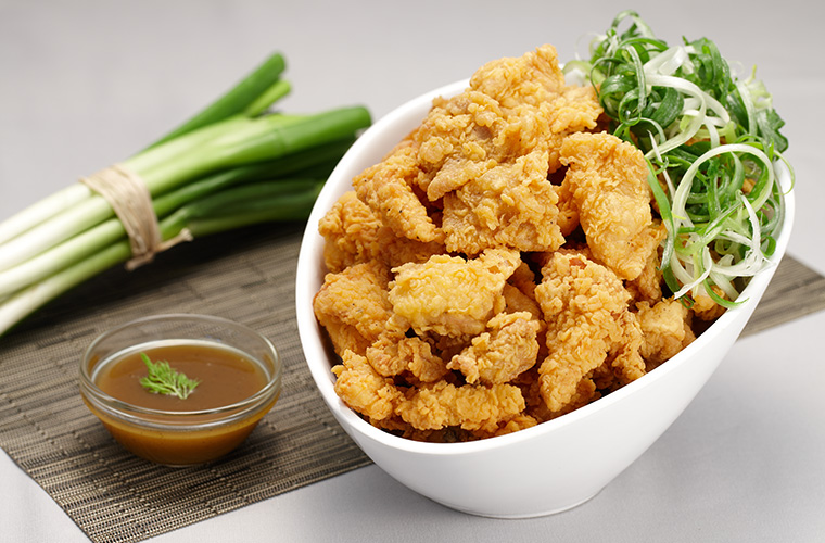 Boneless Fried Chicken and Green Onion